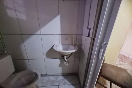 Banheiro de casa à venda com 1 quarto, 30m² em Jardim Novo Carrao, São Paulo