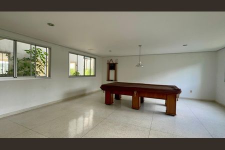 Apartamento à venda com 93m², 3 quartos e 2 vagas Apartamento à venda com 93m², 3 quartos e 2 vagasSala de Jogos