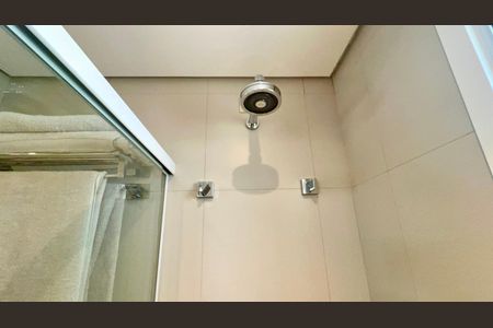 Apartamento à venda com 93m², 3 quartos e 2 vagas Apartamento à venda com 93m², 3 quartos e 2 vagasBanheiro da Suíte