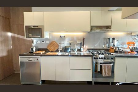 Apartamento à venda com 93m², 3 quartos e 2 vagas Apartamento à venda com 93m², 3 quartos e 2 vagasCozinha