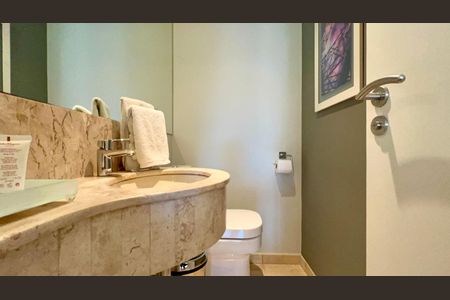 Apartamento à venda com 93m², 3 quartos e 2 vagas Apartamento à venda com 93m², 3 quartos e 2 vagasLavabo