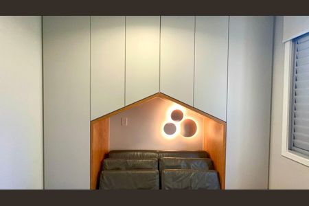 Apartamento à venda com 93m², 3 quartos e 2 vagas Apartamento à venda com 93m², 3 quartos e 2 vagasQuarto 1