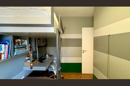 Apartamento à venda com 93m², 3 quartos e 2 vagas Apartamento à venda com 93m², 3 quartos e 2 vagasQuarto 2