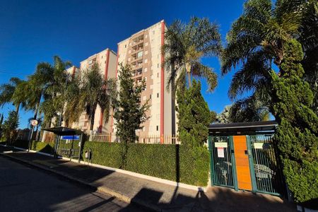 Apartamento para alugar com 71m², 3 quartos e 1 vaga Apartamento para alugar com 71m², 3 quartos e 1 vagaFachada e portaria