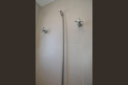 Apartamento à venda com 101m², 2 quartos e 2 vagas Apartamento à venda com 101m², 2 quartos e 2 vagasBanheiro da Suíte 2
