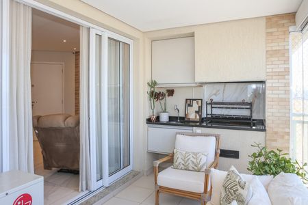 Apartamento à venda com 101m², 2 quartos e 2 vagas Apartamento à venda com 101m², 2 quartos e 2 vagasVaranda Gourmet