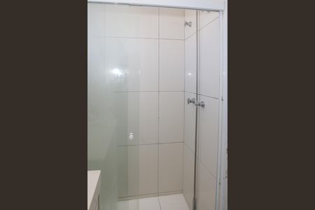 Apartamento à venda com 101m², 2 quartos e 2 vagas Apartamento à venda com 101m², 2 quartos e 2 vagasBanheiro da Suíte 1