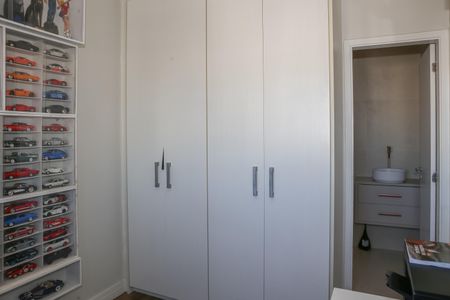 Apartamento à venda com 101m², 2 quartos e 2 vagas Apartamento à venda com 101m², 2 quartos e 2 vagasSuíte 2