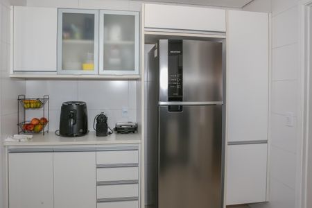 Apartamento à venda com 101m², 2 quartos e 2 vagas Apartamento à venda com 101m², 2 quartos e 2 vagasCozinha