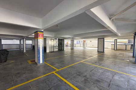 Apartamento para alugar com 60m², 1 quarto e 1 vaga Apartamento para alugar com 60m², 1 quarto e 1 vagaGaragem