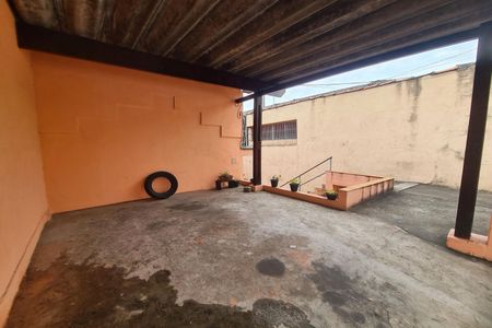 Garagem de casa à venda com 4 quartos, 135m² em Chácara Belenzinho, São Paulo