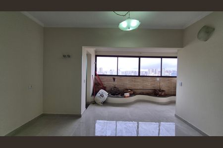 Apartamento para alugar com 130m², 3 quartos e 2 vagas