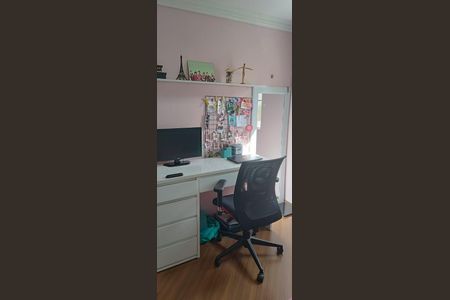 Apartamento para alugar com 130m², 3 quartos e 2 vagas Apartamento para alugar com 130m², 3 quartos e 2 vagasQuarto
