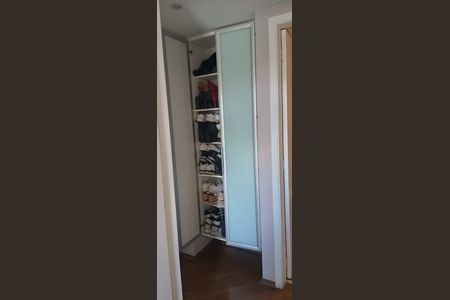 Apartamento para alugar com 130m², 3 quartos e 2 vagas Apartamento para alugar com 130m², 3 quartos e 2 vagasQuarto