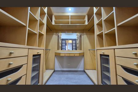 Apartamento para alugar com 130m², 3 quartos e 2 vagas