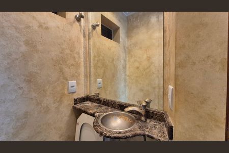 Apartamento para alugar com 130m², 3 quartos e 2 vagas