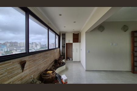 Apartamento para alugar com 130m², 3 quartos e 2 vagas