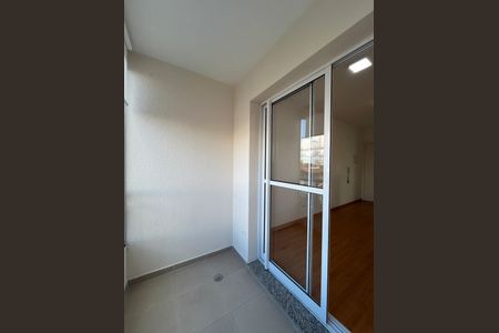 Apartamento para alugar com 39m², 1 quarto e 1 vagaVaranda