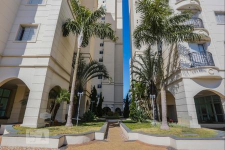Apartamento à venda com 58m², 2 quartos e 1 vaga Apartamento à venda com 58m², 2 quartos e 1 vagaFachada