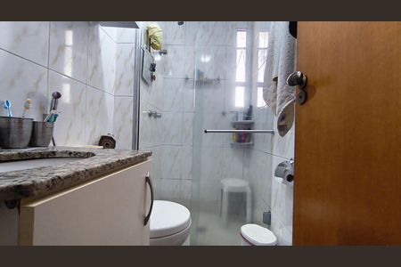 Apartamento à venda com 58m², 2 quartos e 1 vaga Apartamento à venda com 58m², 2 quartos e 1 vagaBanheiro da Suíte