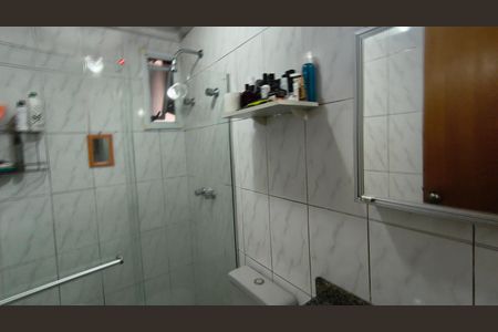 Apartamento à venda com 58m², 2 quartos e 1 vaga Apartamento à venda com 58m², 2 quartos e 1 vagaBanheiro