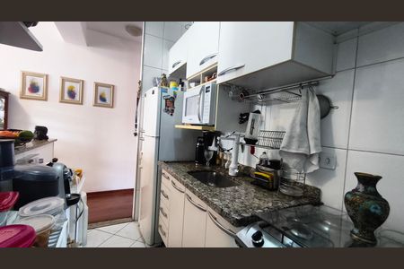 Apartamento à venda com 58m², 2 quartos e 1 vaga Apartamento à venda com 58m², 2 quartos e 1 vagaCozinha