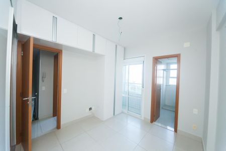 Apartamento à venda com 77m², 2 quartos e 2 vagas Apartamento à venda com 77m², 2 quartos e 2 vagassuite 2