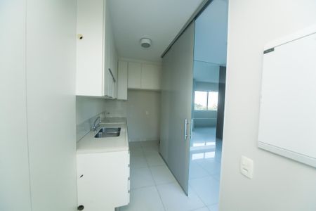 Apartamento à venda com 77m², 2 quartos e 2 vagas Apartamento à venda com 77m², 2 quartos e 2 vagasCozinha