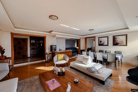 Apartamento à venda com 396m², 4 quartos e 5 vagas Apartamento à venda com 396m², 4 quartos e 5 vagasSala