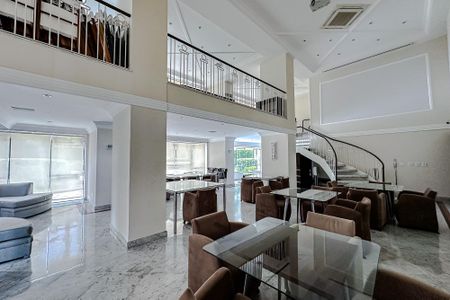 Apartamento à venda com 396m², 4 quartos e 5 vagas Apartamento à venda com 396m², 4 quartos e 5 vagasÁrea comum