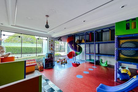 Apartamento à venda com 396m², 4 quartos e 5 vagas Apartamento à venda com 396m², 4 quartos e 5 vagasBrinquedoteca