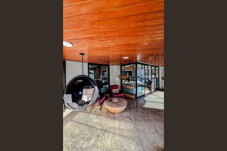Varanda da Sala de apartamento à venda com 4 quartos, 396m² em Jardim Analia Franco, São Paulo