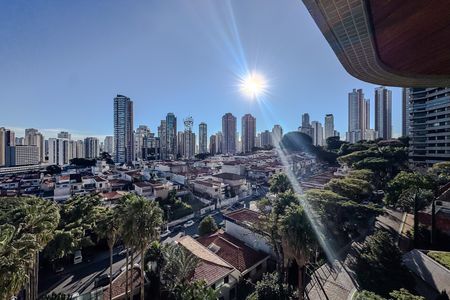Apartamento à venda com 396m², 4 quartos e 5 vagas Apartamento à venda com 396m², 4 quartos e 5 vagasVista da Varanda