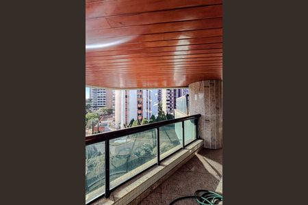 Apartamento à venda com 396m², 4 quartos e 5 vagas Apartamento à venda com 396m², 4 quartos e 5 vagasVaranda da Sala