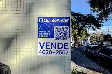 Apartamento à venda com 396m², 4 quartos e 5 vagas Apartamento à venda com 396m², 4 quartos e 5 vagasPlaquinha