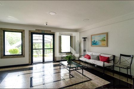 Apartamento para alugar com 65m², 2 quartos e 1 vagaHall social