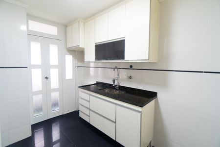 Apartamento para alugar com 65m², 2 quartos e 1 vagaCozinha