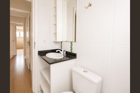 Casa para alugar com 160m², 6 quartos e 2 vagas Casa para alugar com 160m², 6 quartos e 2 vagasBanheiro 1