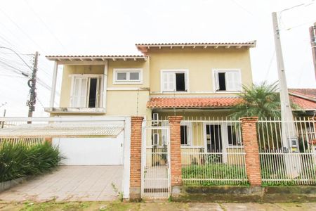 Casa para alugar com 160m², 6 quartos e 2 vagas