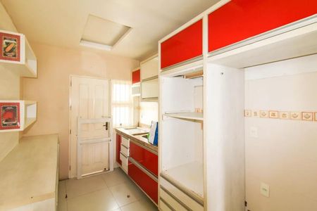 Cozinha de casa para alugar com 6 quartos, 160m² em Moradas do Bosque, Cachoeirinha