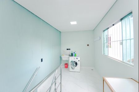 Casa à venda com 120m², 2 quartos e 1 vagaÁrea de Serviço