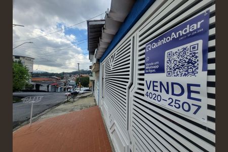 Casa à venda com 120m², 2 quartos e 1 vagaPlaca