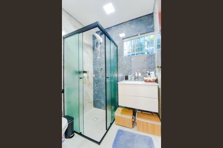 Casa à venda com 120m², 2 quartos e 1 vagaBanheiro