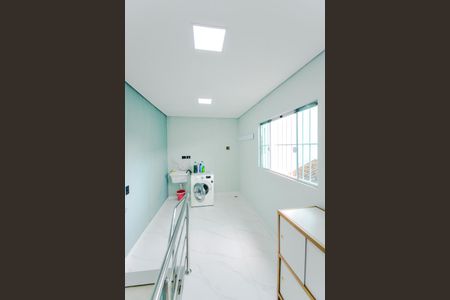 Casa à venda com 120m², 2 quartos e 1 vagaÁrea de Serviço