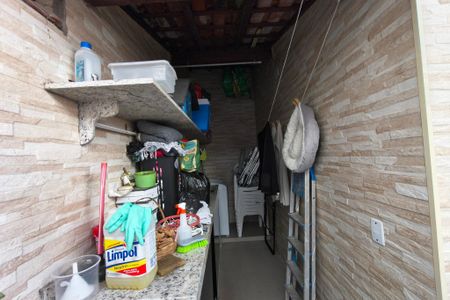Casa para alugar com 50m², 2 quartos e 1 vaga Casa para alugar com 50m², 2 quartos e 1 vagaQuintal