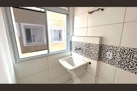 Apartamento para alugar com 42m², 2 quartos e 1 vaga Apartamento para alugar com 42m², 2 quartos e 1 vagaÁrea de Serviço