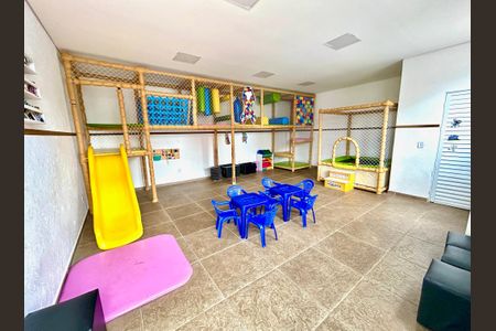 Apartamento para alugar com 42m², 2 quartos e 1 vaga Apartamento para alugar com 42m², 2 quartos e 1 vagaBrinquedoteca