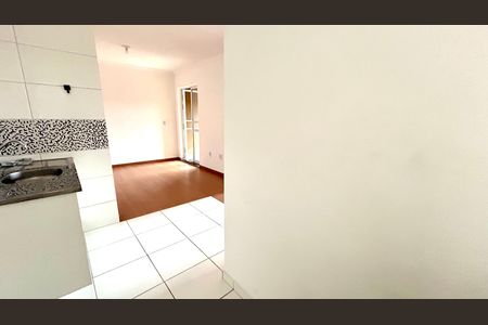 Apartamento para alugar com 42m², 2 quartos e 1 vaga Apartamento para alugar com 42m², 2 quartos e 1 vagaÁrea de Serviço