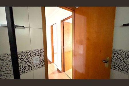 Apartamento para alugar com 42m², 2 quartos e 1 vaga Apartamento para alugar com 42m², 2 quartos e 1 vagaBanheiro