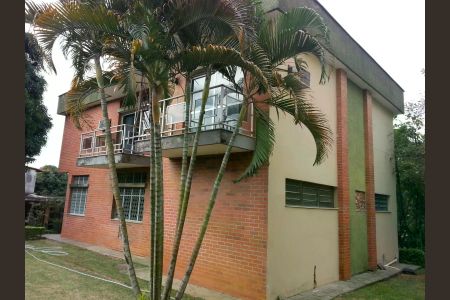 Casa para alugar com 4 quartos, 219m² em Essolândia, Nova Iguaçu